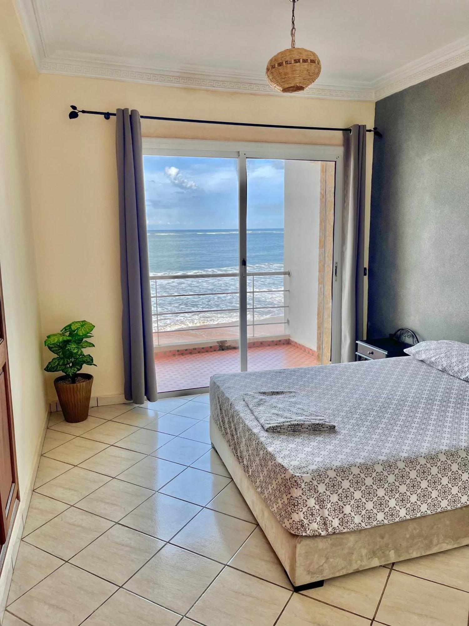 Splendid Beachfront Villa In Sidi Bouzid Beach With Pool Douar Ourlali 외부 사진
