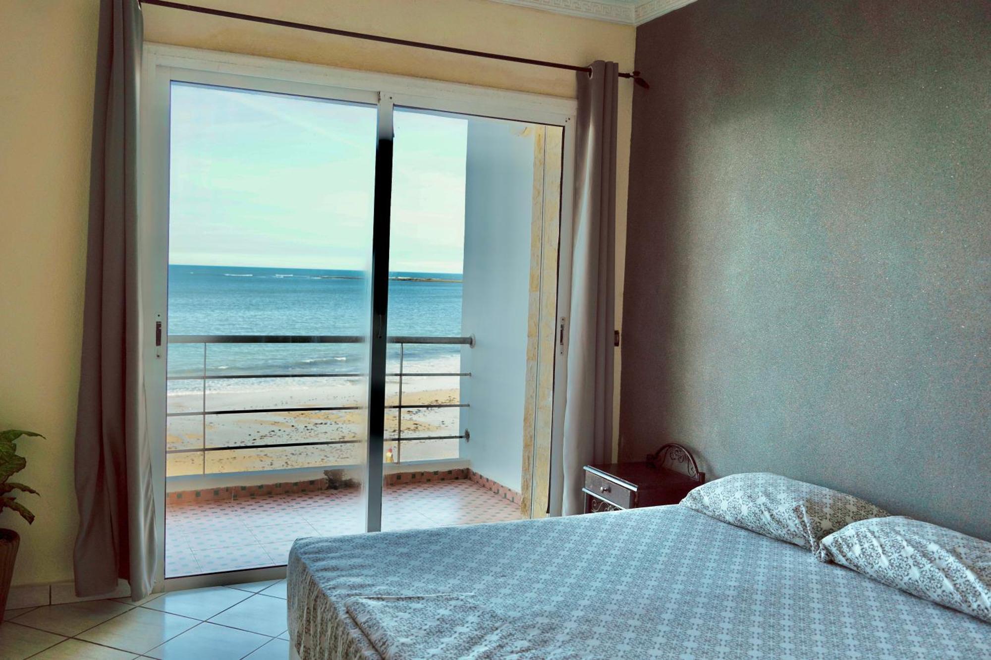 Splendid Beachfront Villa In Sidi Bouzid Beach With Pool Douar Ourlali 외부 사진